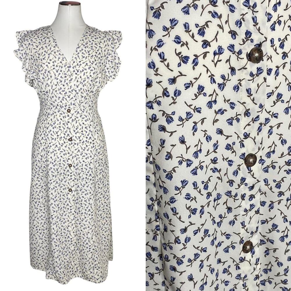 Sienna Sky Dainty Blue Floral Midi Dress size Medium